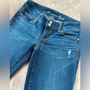 Vintage American Eagle Outfitters Women's Blue Jeans Size 4